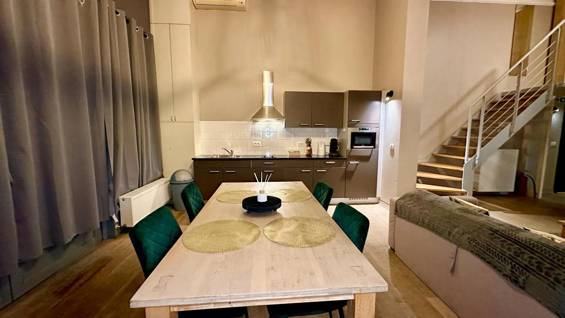 Luxury Suites Castel By Rikas Hotels 안트베르펜 0*,