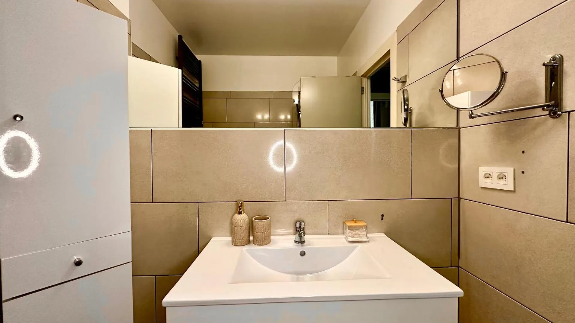Luxury Suites Castel By Rikas Hotels 안트베르펜