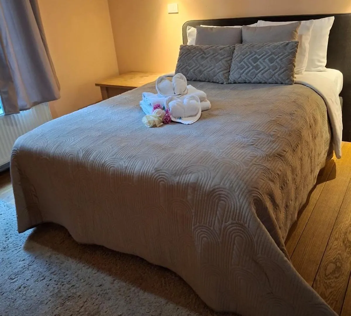 Luxury Suites Castel By Rikas Hotels 안트베르펜